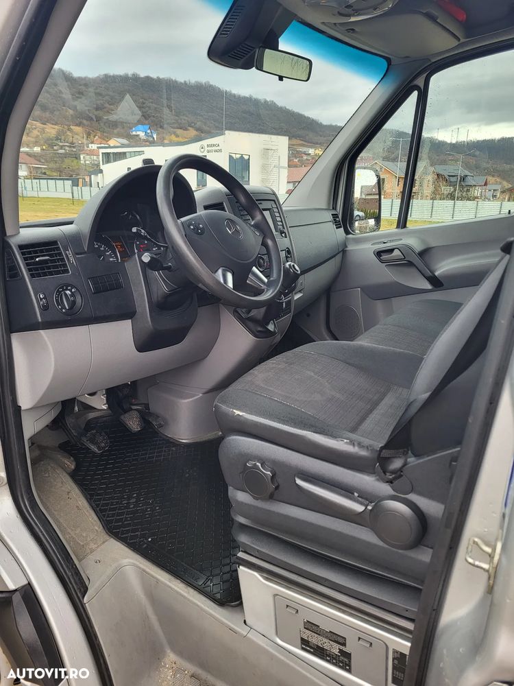 Mercedes-Benz Sprinter - 8
