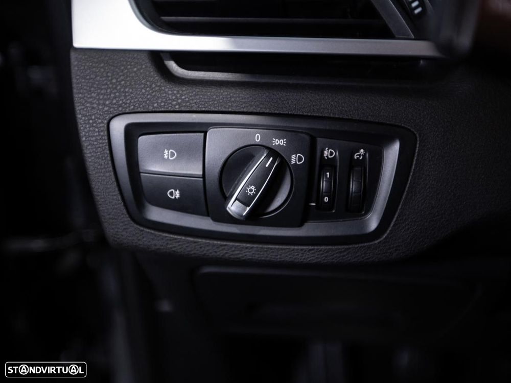 BMW X1 - 18