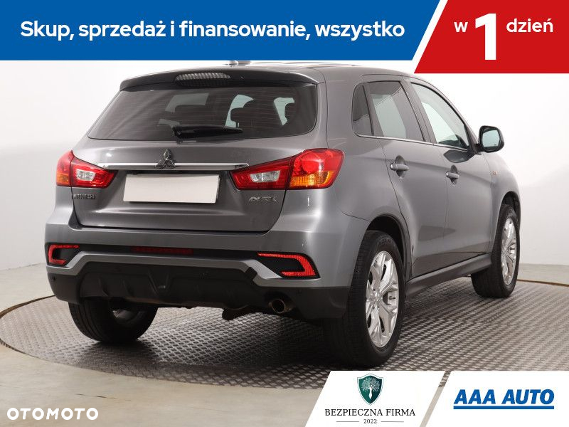 Mitsubishi ASX - 6