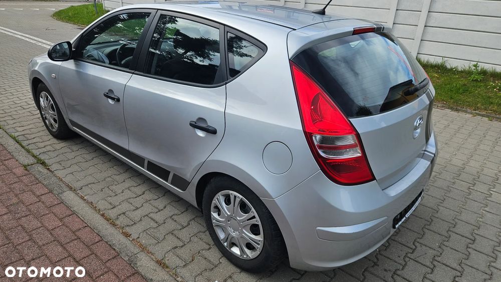 Hyundai i30 1.4 Comfort - 4