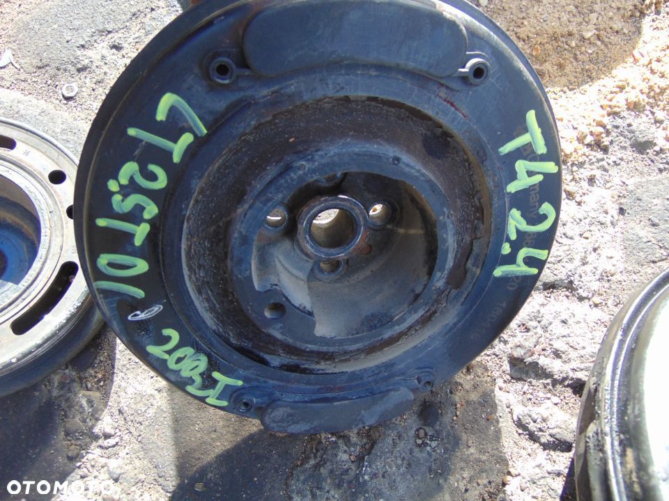 Koło pasowe VW t4 2,5 TDI/2,4 - 1