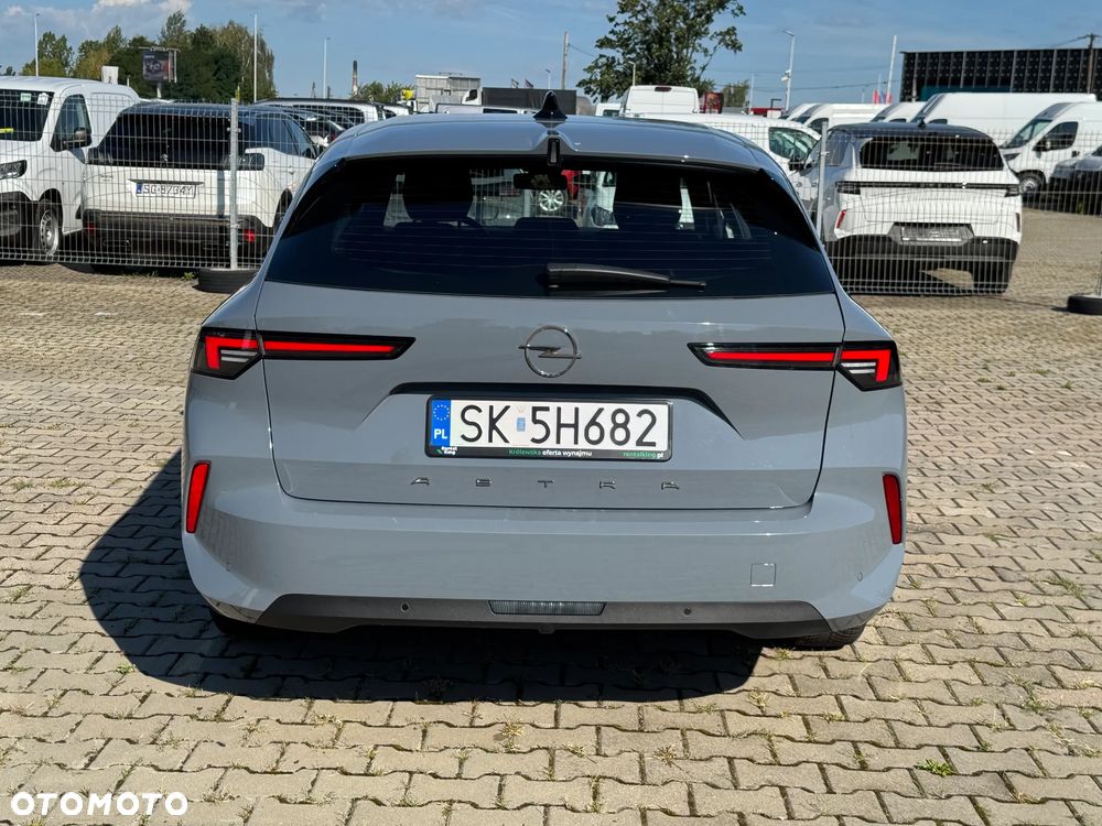 Opel Astra 1.2 T Edition S&S - 11
