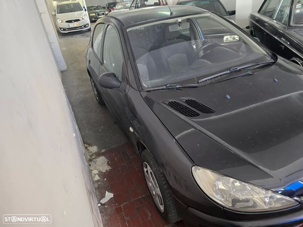 Peugeot 206 1.1 Color Line - 3