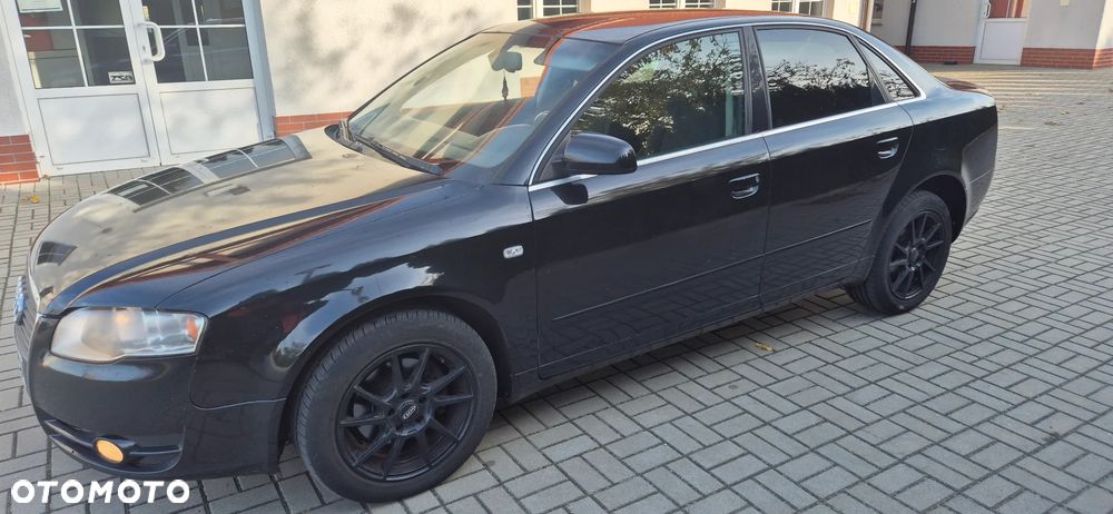 Audi A4 Limousine