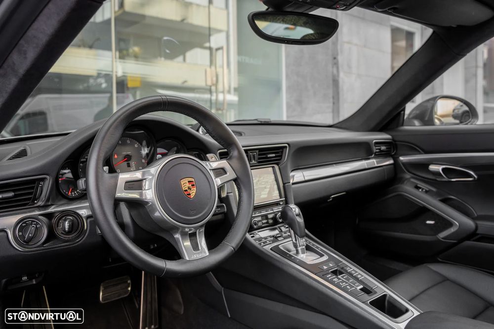 Porsche 911 (991) Carrera 4 S PDK - 10
