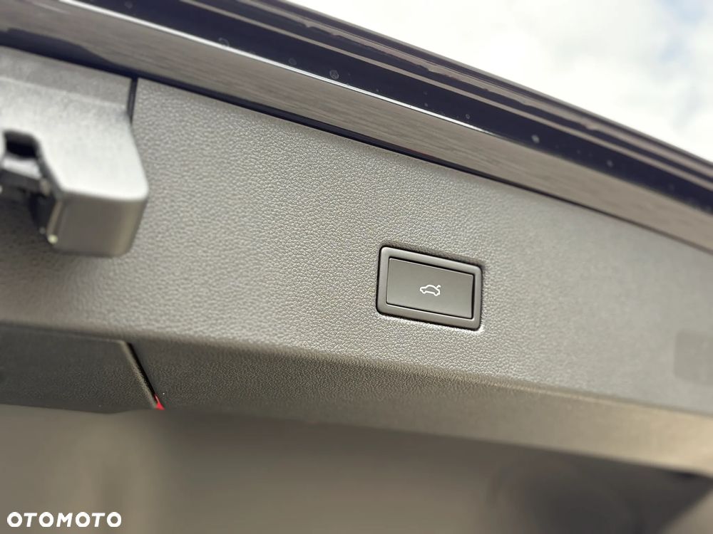 Volkswagen T-Roc 2.0 TSI 4Motion R DSG - 8