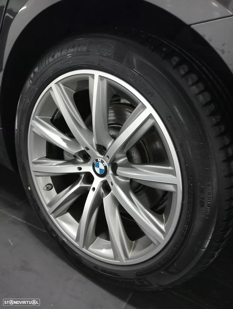 BMW 520 d Line Luxury Auto - 6
