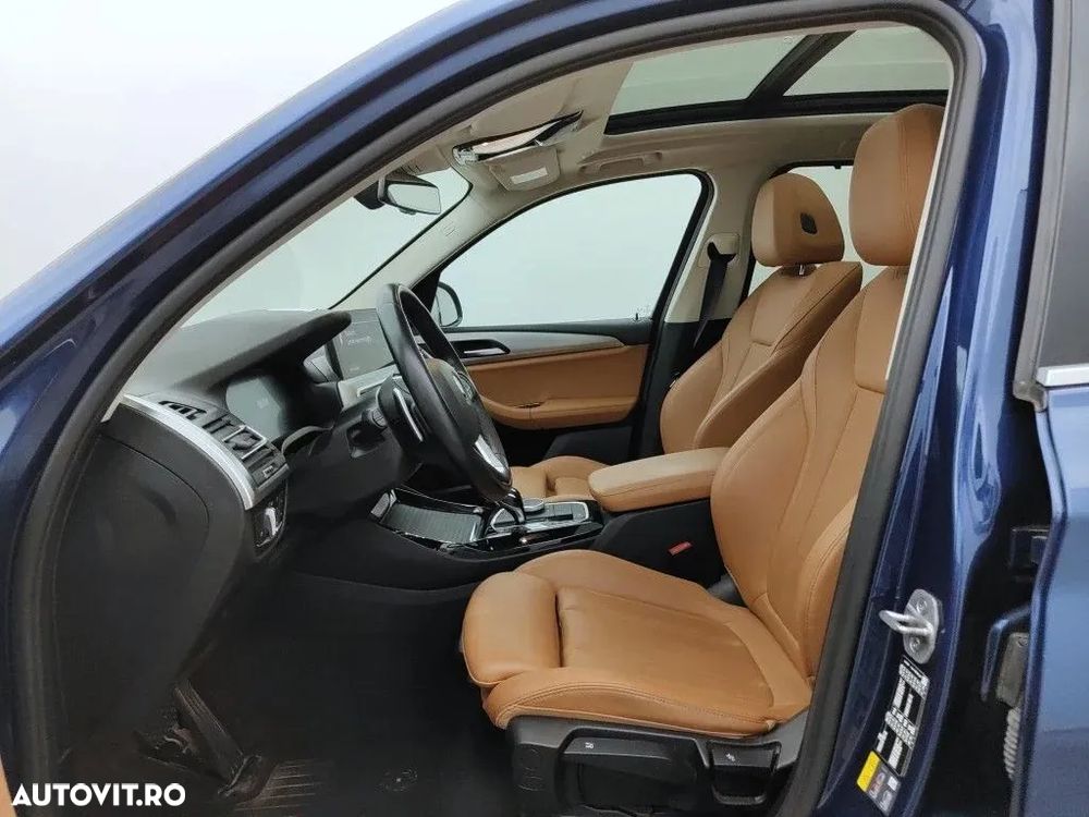 BMW X3 xDrive30e AT PHEV - 8