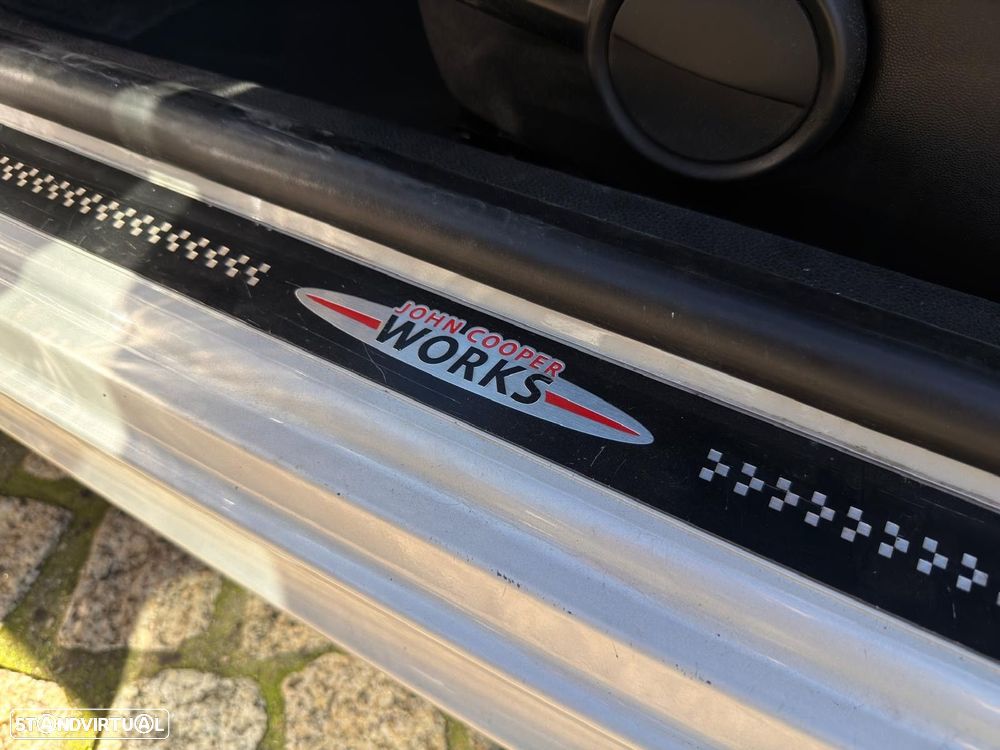 MINI Cabrio Cooper D - 19