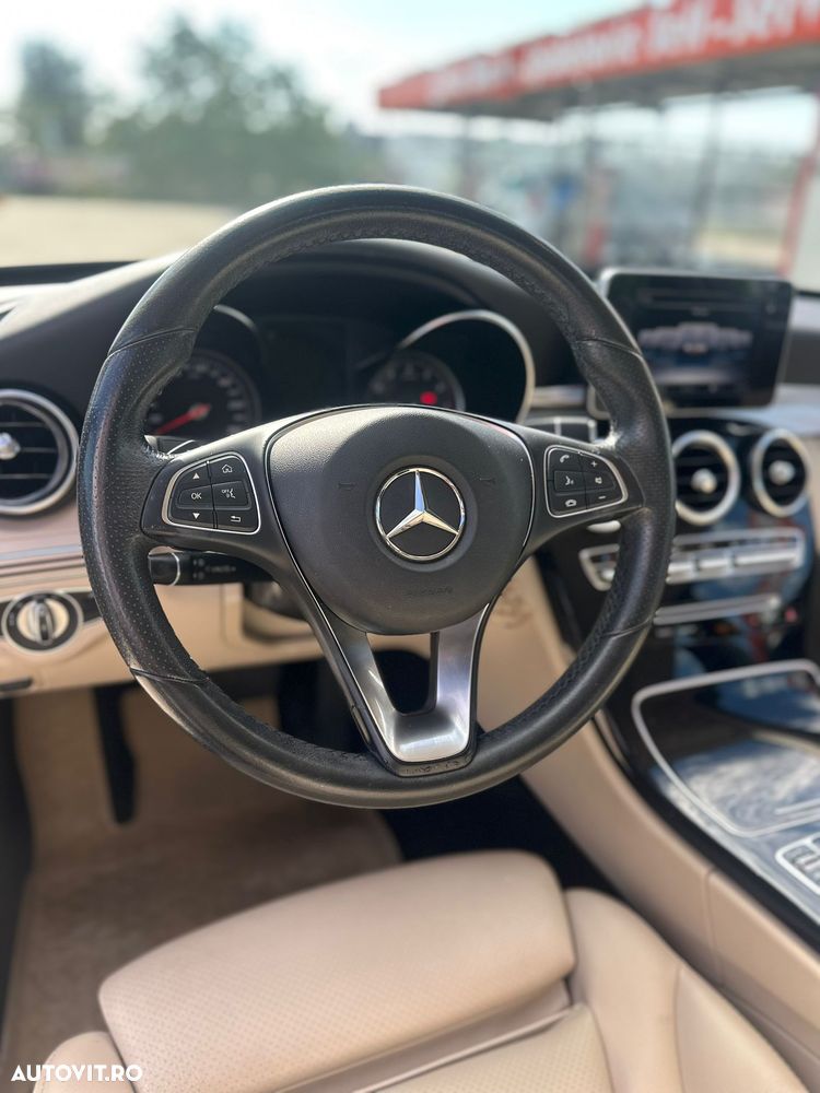 Mercedes-Benz C - 4