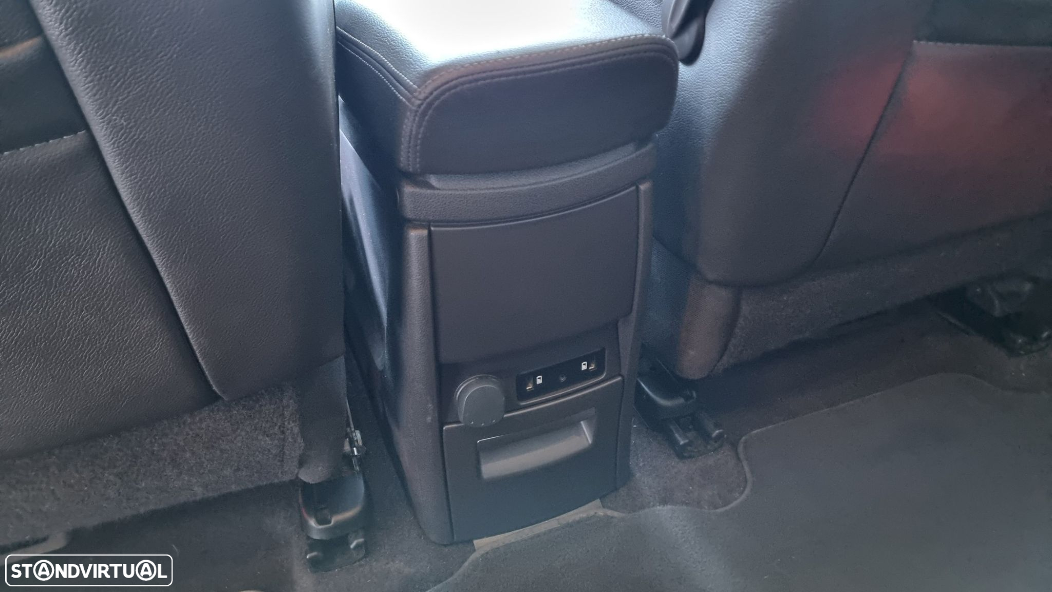 Renault Espace 1.6 dCi Zen EDC - 24
