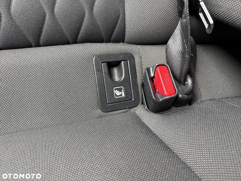 Toyota Corolla 1.6 Comfort - 22