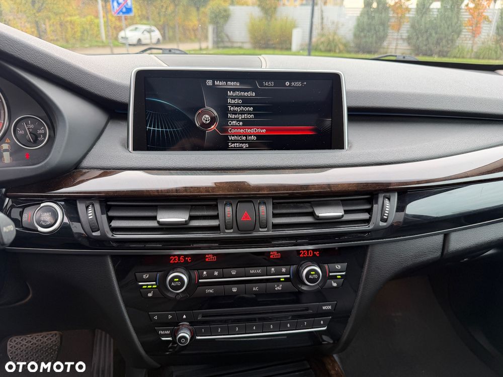 BMW X5 xDrive35i - 20