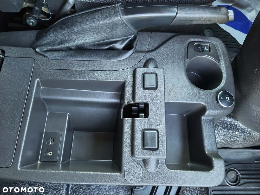 Ford Transit Connect - 14