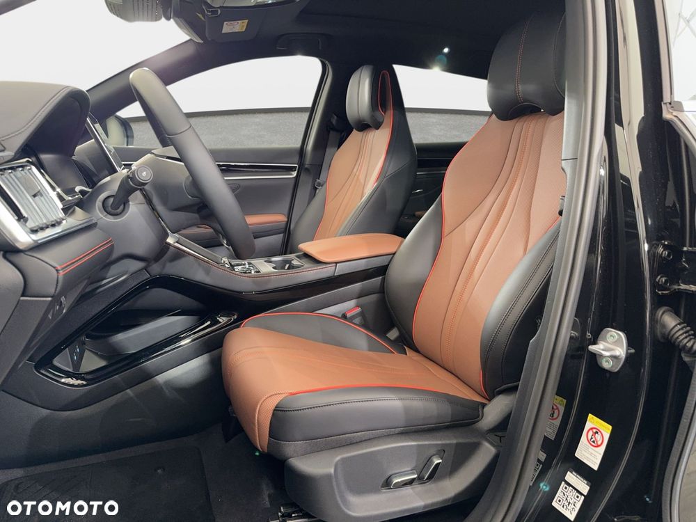 BYD Seal U - 12