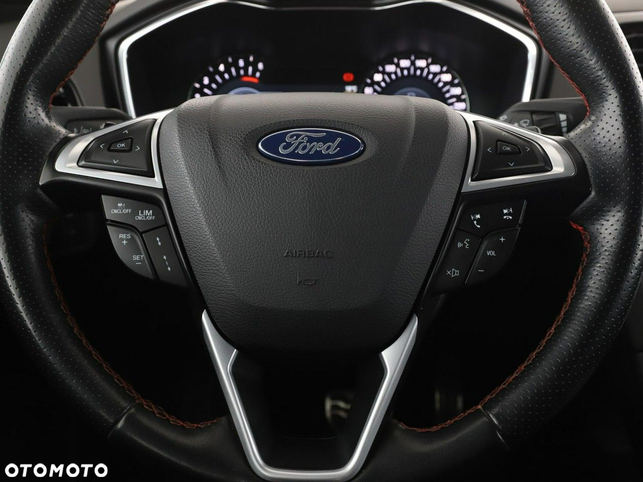 Ford Mondeo 2.0 EcoBlue ST-Line - 21