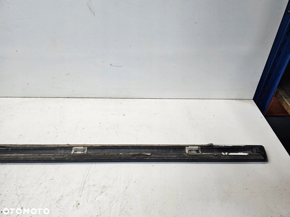 LISTWA DOLNA DRZWI LEWY PRZÓD AUDI A6 C6 LIFT LZ7Q - 8