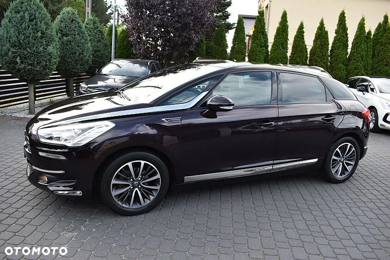 Citroën DS5 e-HDi 115 EGS6 SoChic - 26