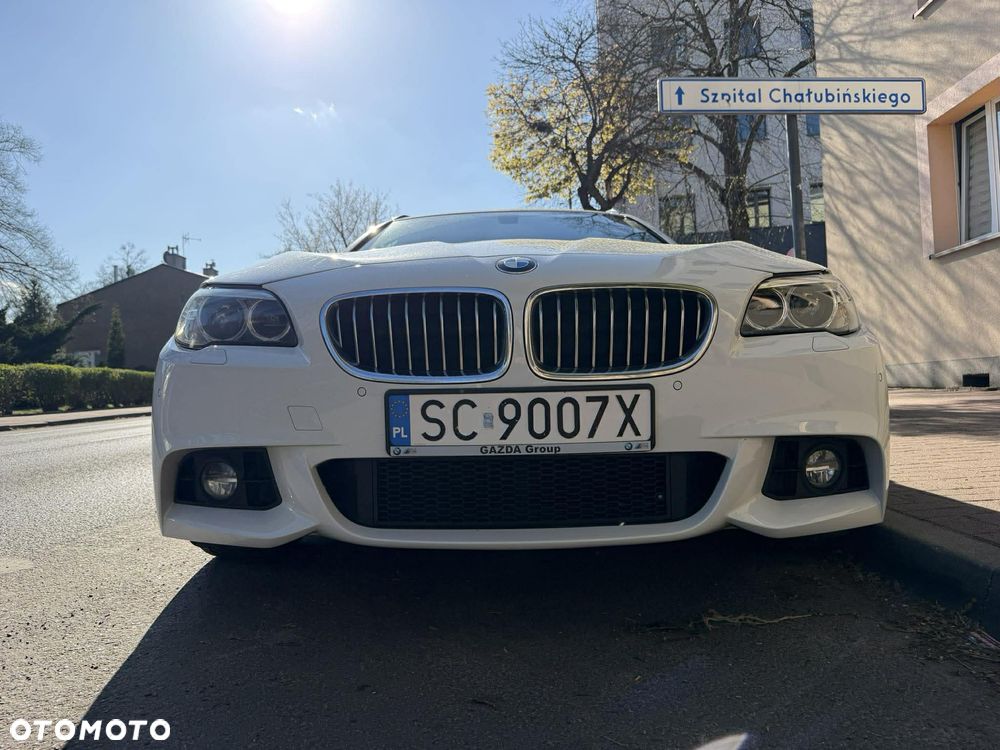 BMW Seria 5 520d xDrive - 2