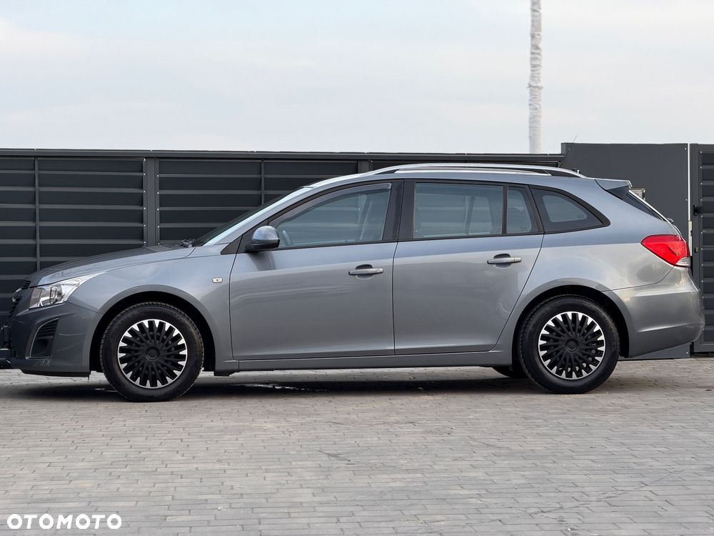 Chevrolet Cruze 1.6 LT+ - 3