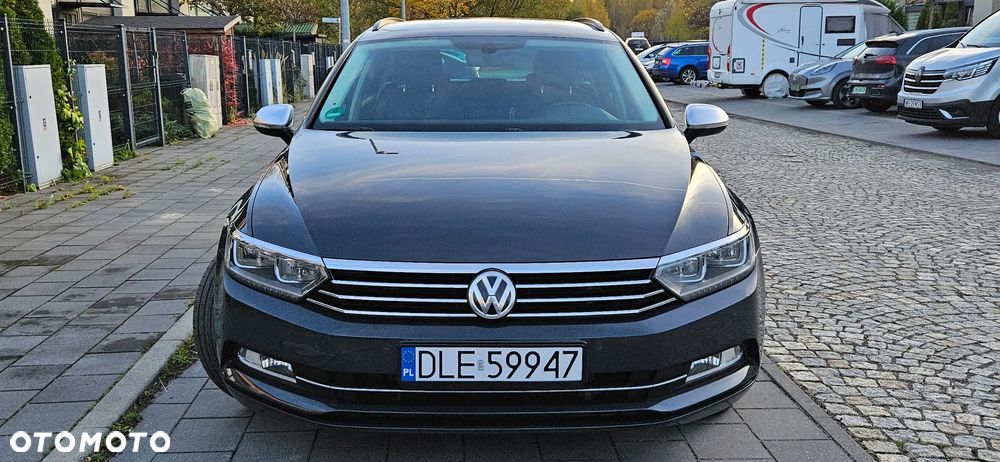 Volkswagen Passat Variant 2.0 TDI SCR BlueMotion Comfortline - 38