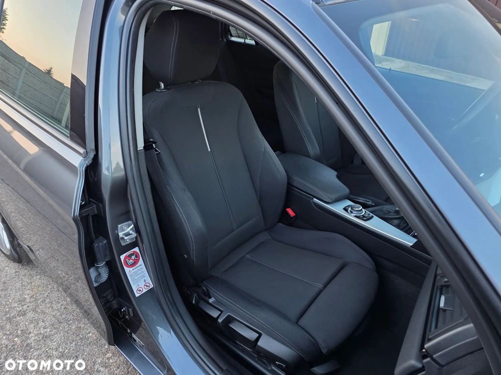 BMW Seria 3 320d - 11