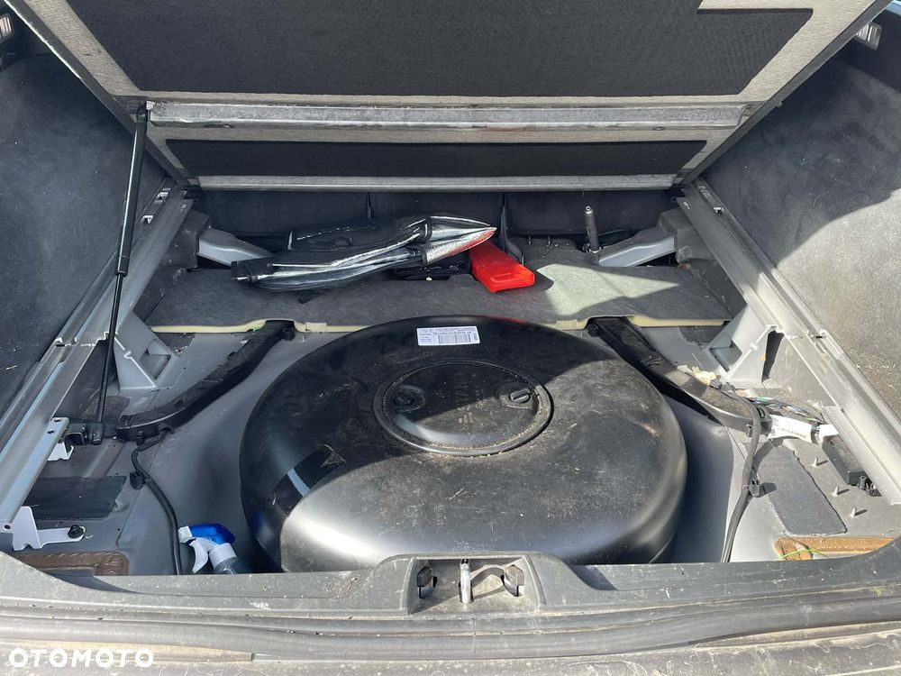 Volvo V70 2.0 Momentum - 10