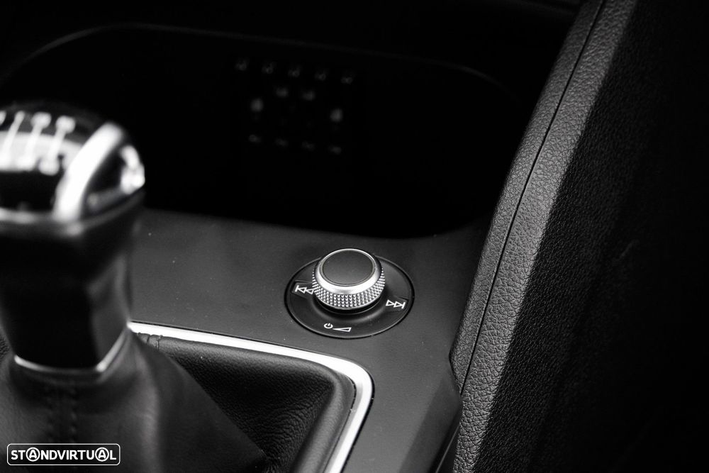 Audi Q2 30 TFSI Advanced - 27