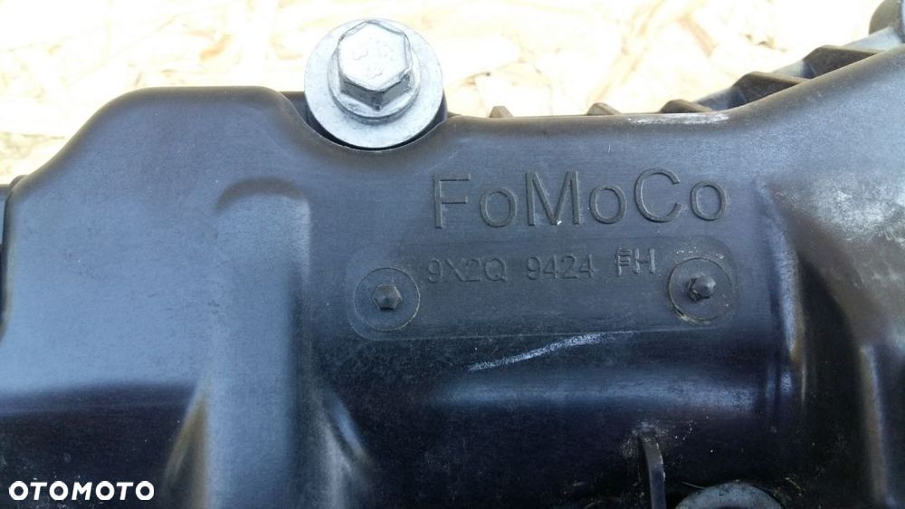 Land Rover 3.0 D Pokrywa Zaworow 9X2Q9424-FH - 4