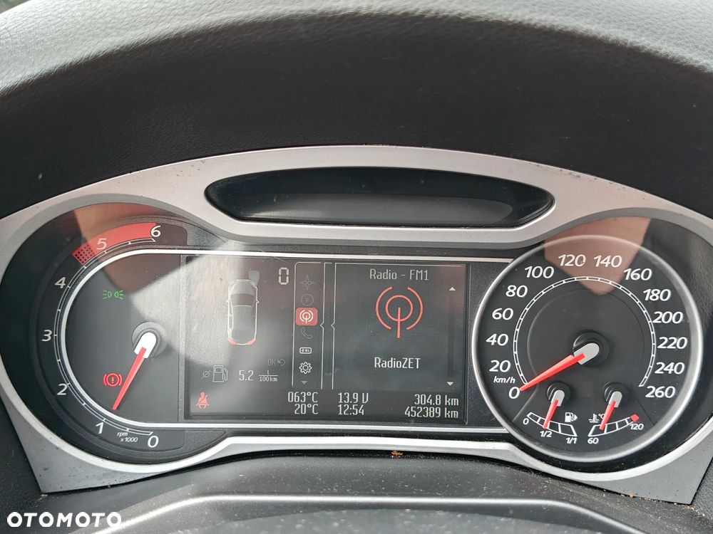 Ford Mondeo 2.0 TDCi Platinium X Plus (Titanium) - 22