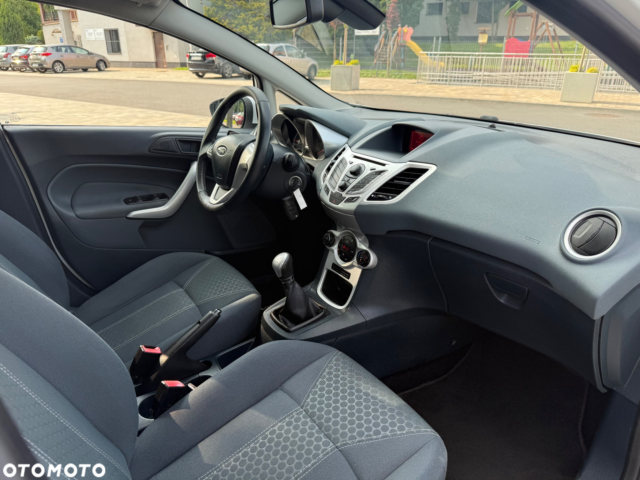 Ford Fiesta 1.25 Titanium - 10
