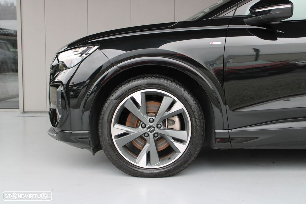 Audi Q4 e-tron 40 82 kWH - 18