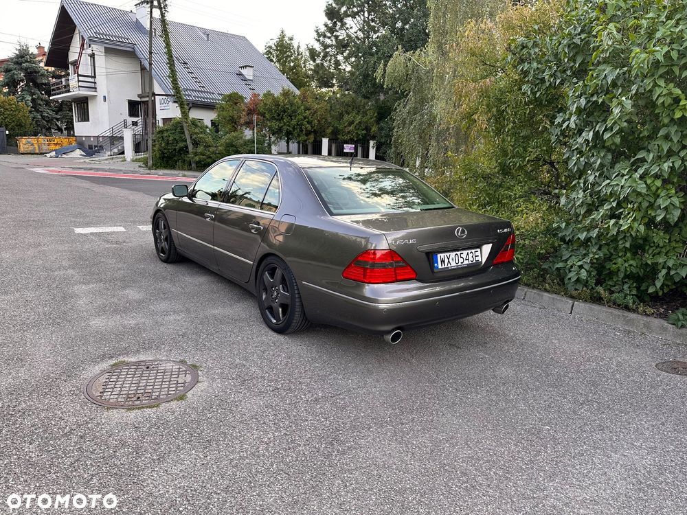 Lexus LS Prestige - 3