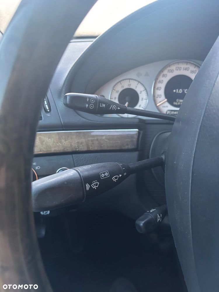 Mercedes-Benz Klasa E - 20