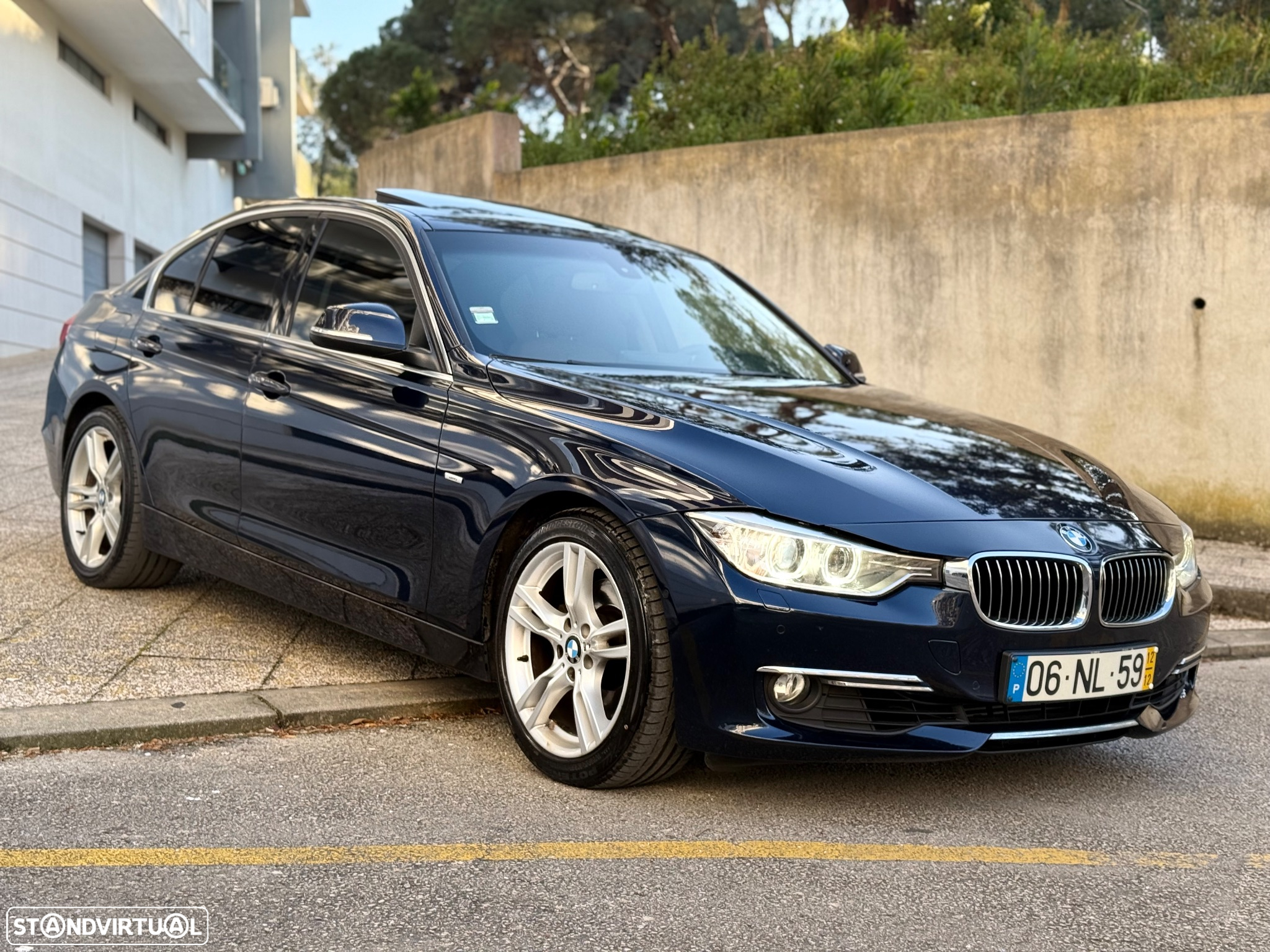 BMW 330 d Auto Line Luxury - 34