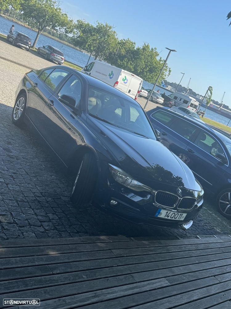 BMW 318 d - 1