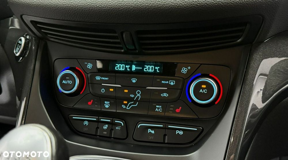 Ford Kuga 1.5 EcoBoost 2x4 Business Edition - 31
