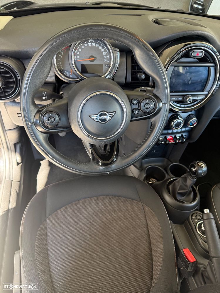 MINI 3 Portas Cooper - 19