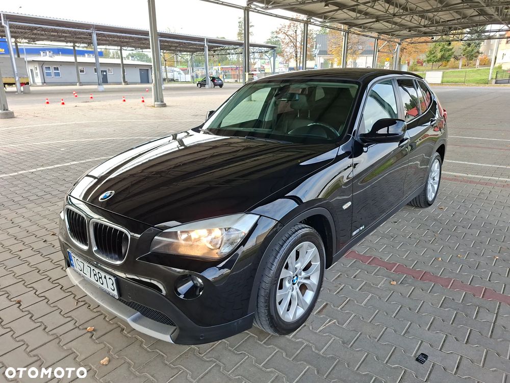 BMW X1 sDrive18d Sport Line - 28