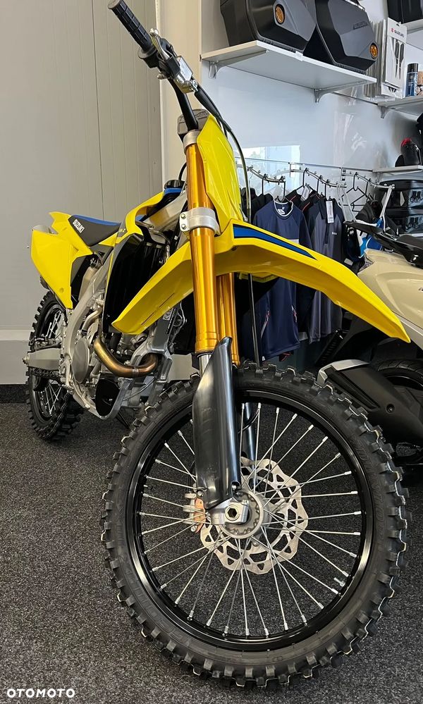 Suzuki RM-Z - 4