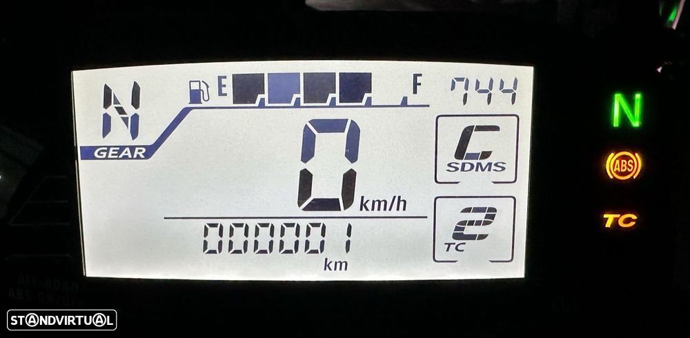 Suzuki DR Z 400 - 16