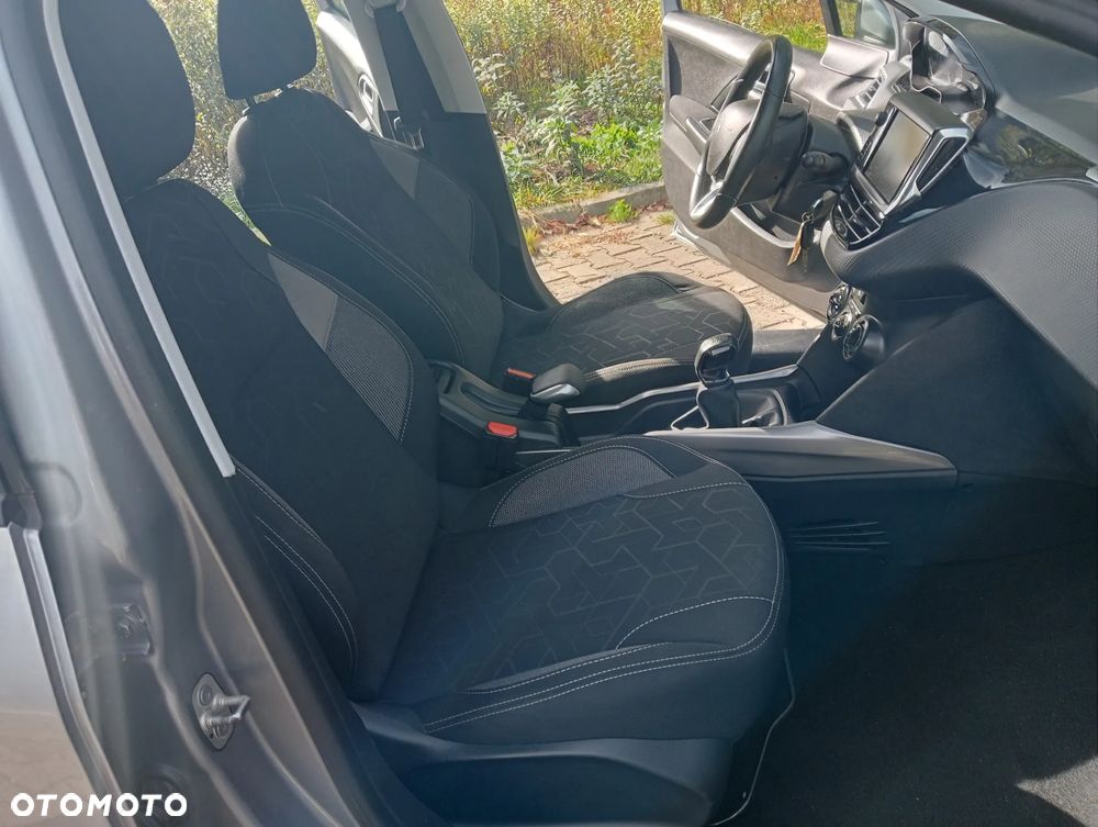 Peugeot 2008 PureTech 82 Style - 17