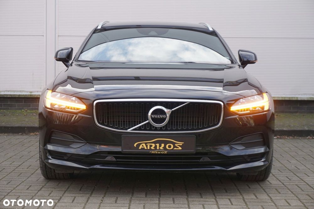 Volvo V90 D3 Geartronic Momentum Pro - 12