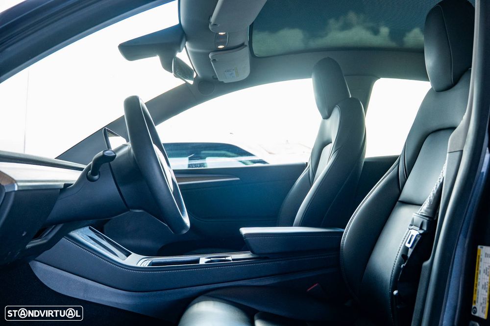 Tesla Model Y Long Range Tração Integral - 15