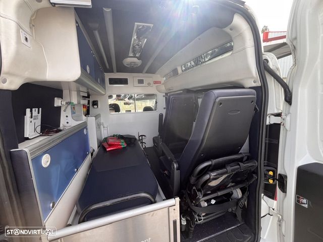 Fiat DOBLO XL 120cv AMBULANCIA - 7