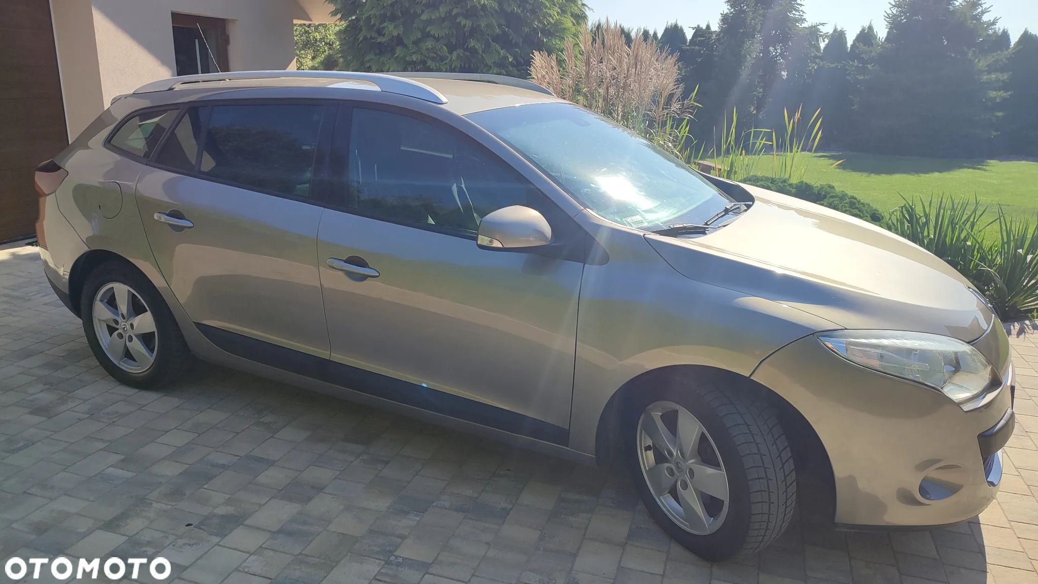 Renault Megane 1.9 dCi FAP Grandtour Exception - 1