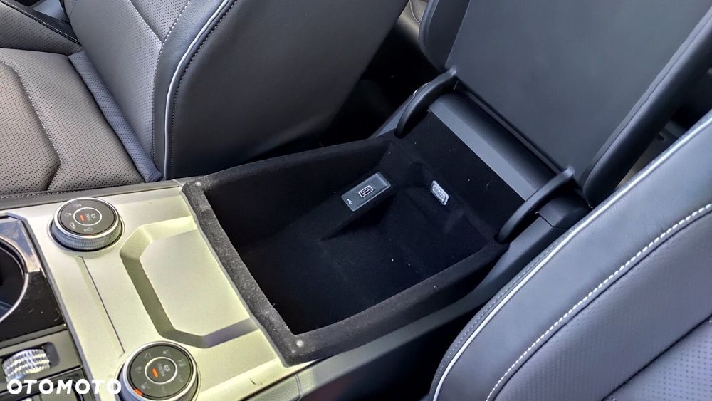 Volkswagen Touareg - 40