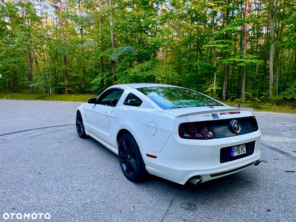 Ford Mustang 3.7 V6 Premium - 7