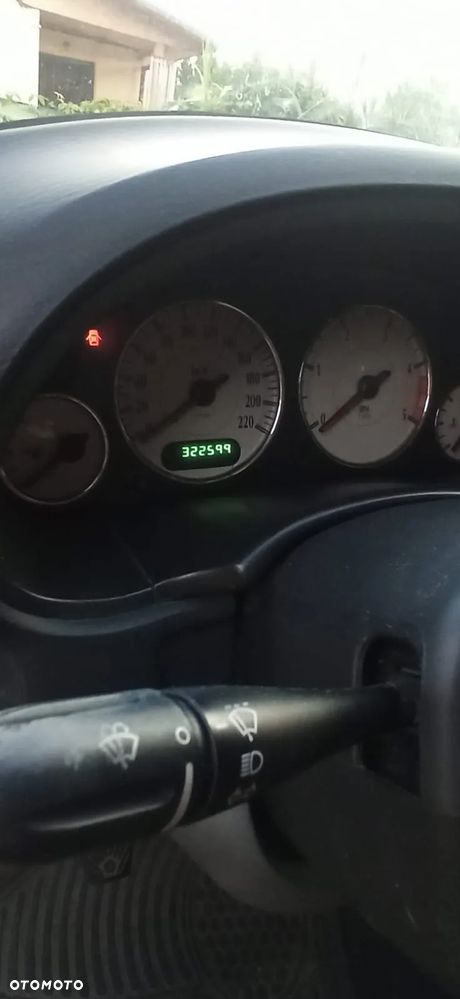 Chrysler Grand Voyager - 8