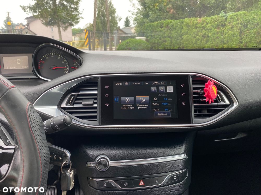 Peugeot 308 1.2 PureTech Access S&S - 17